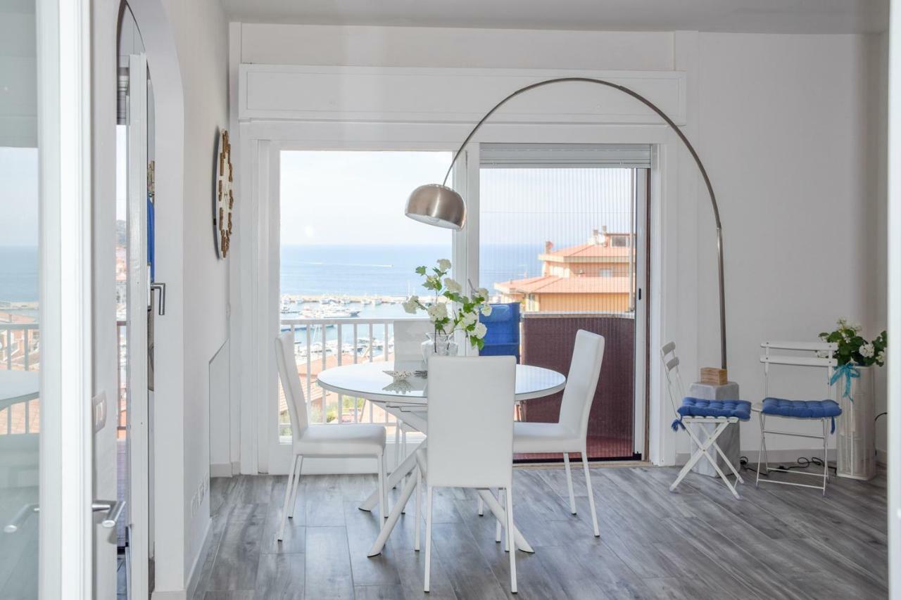 Casa Di Martina Lägenhet Porto Santo Stefano  Exteriör bild